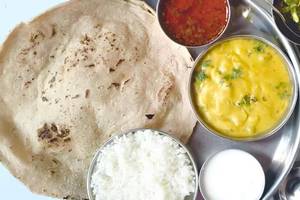 Pithla Bhakri