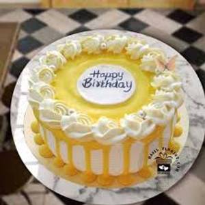 Fancy pineapple cake