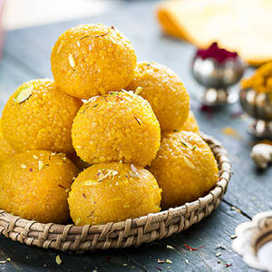 Moti Choor Laddu