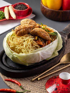 Pan Fried Noodle Sizzlers Veg