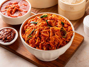 Chicken Schezwan Triple Noodles