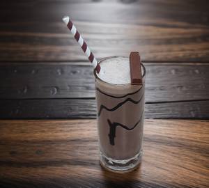 Kitkat milkshake