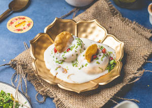 Dahi Vada (2 Pcs)