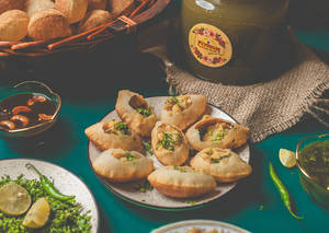 Suji Batasha (12 Pieces)