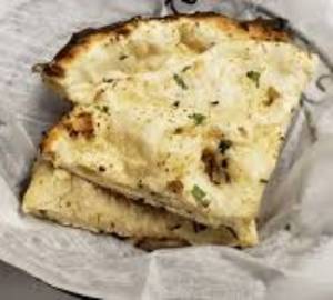 Cheese Garlic Naan (Plain)