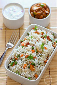 Paneer Pulav + Mix Veg