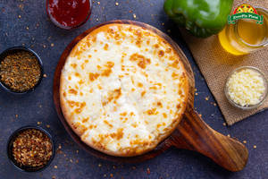 Double Cheese Margherita Pizza