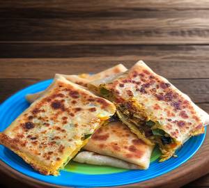 Chicken Ceylon paratha