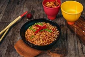 Yeung Chow Noodles