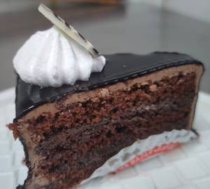 Chocolate Nougat Pastry (2 Pieces)