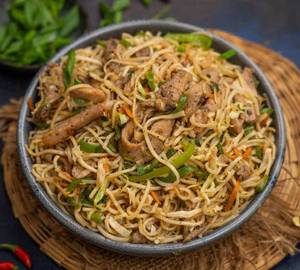 Non Veg Hakka Noodles