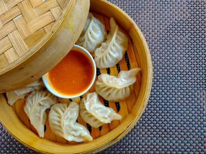 Assosted Veg Momos(bl)