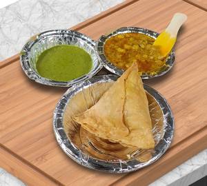 Aloo Samosa With Sabji