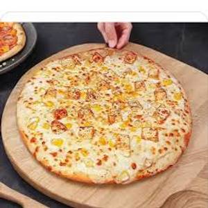 Cheese Paneer Corn Pizza