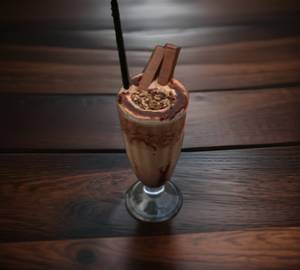 Kitkat shake                                                