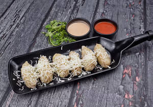 Cheese Burst Chicken Momo