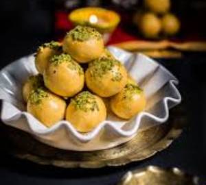 Besan Laddu