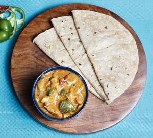 Kadhai Chicken & 3 Phulka Roti