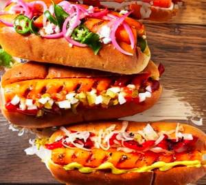 Paneer hot dog