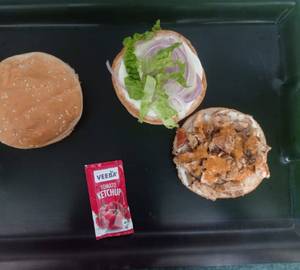 Spicy chicken shawarma burger