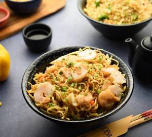 Prawns Hakka Noodles