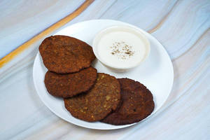 4 Pcs Kuttu Atta Kachori With Curd (Used Senda Namak) [DB]