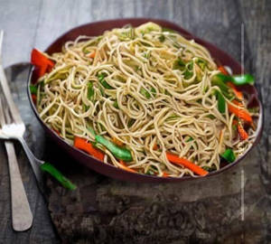 Veg Hakka Noodles