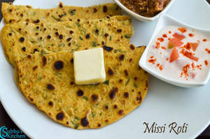 3 Missi Dal Paratha With  Choice Of Curd Or 2 Butter