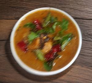 Chicken varutharacha curry