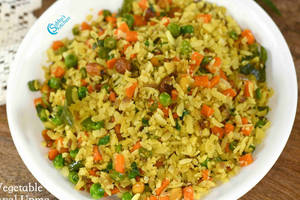 Veg Poha With Curd