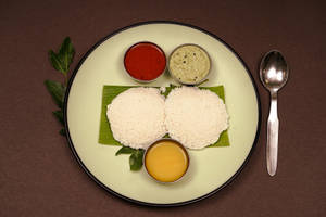Ghee Idli With Sambhar And Coconut Chutney
