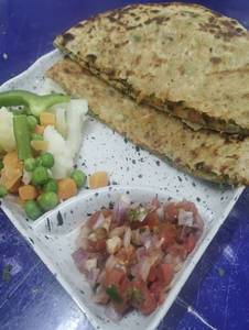 Special Mix Veg Paneer Stuff Paratha
