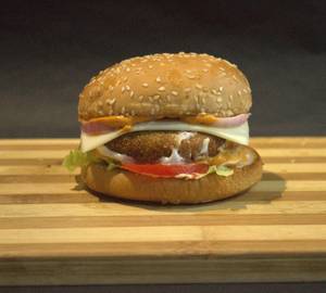 Chipotle Paneer And Corn Burger [Jain]
