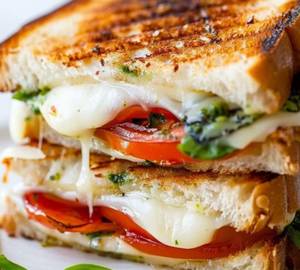 Pesto & Tomato