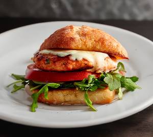 Crispy Fried Chicken Burger