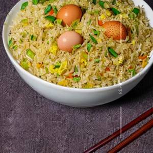 Egg Schezwan Fried Rice Half