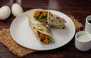 Egg Bhurji Roll
