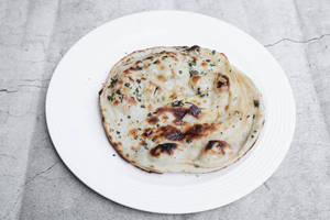 Lachedar Paratha