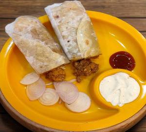 Egg Chicken Cheese Roll
