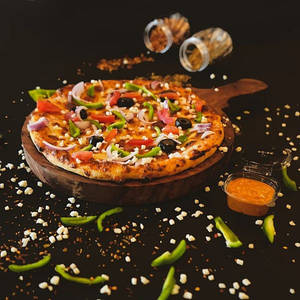 Tandoori Garden Pizza