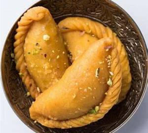 Gujiya