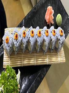 Blue Rice Salmon Roll
