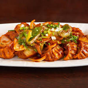 Chicken chilli momo  [10 pieces]