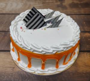 Eggless Butterscotch Cake