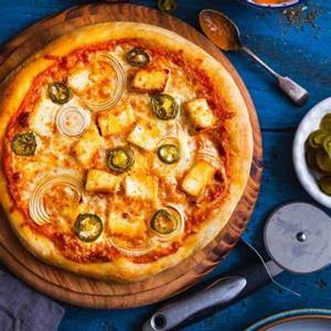 10" Medium Makhani Gravy Pizza