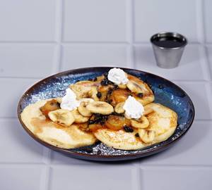 Caramelised Banana & Chocolate Chip Pancakes