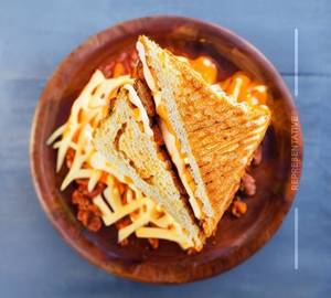 Cheese chili sandwich 