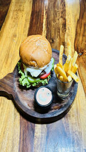 Big Bold Beef Burger