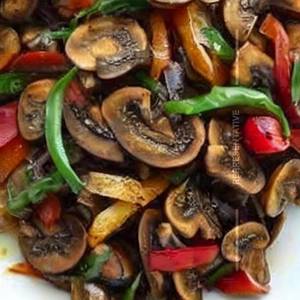 Mushroom pepper dry