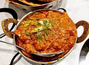 Veg Kadhai Chicken Chaaap Gravy